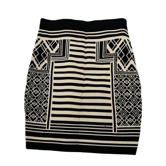 Jealous Tomato Stretchy Geometric  Pencil Skirt Size Small - Picture 5 of 5